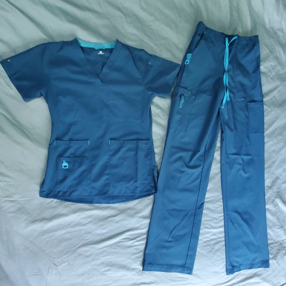 XS Tall Carhartt Scrubs Set